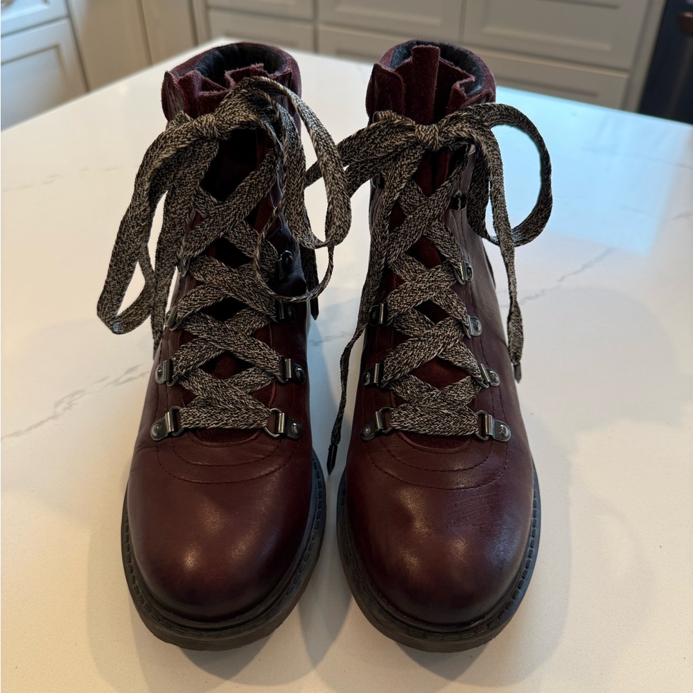 Sam Edelman Women's Burgundy Lace-Up Fashion Boots